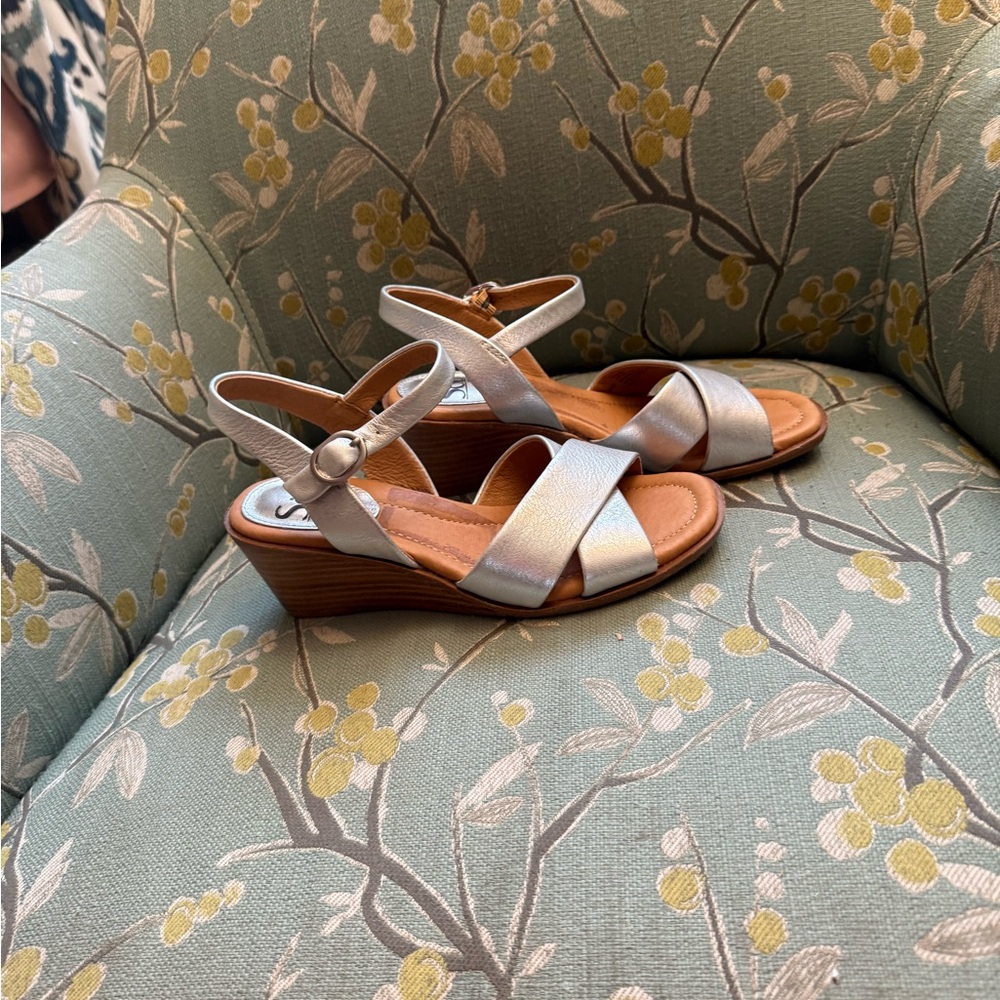 Sofft Silver Wedge Sandals